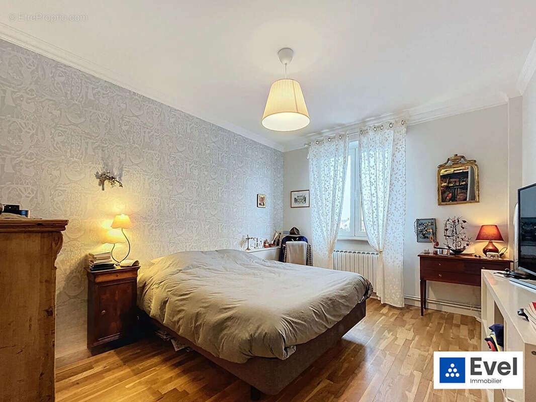 Maison à MONTIGNY-LES-METZ