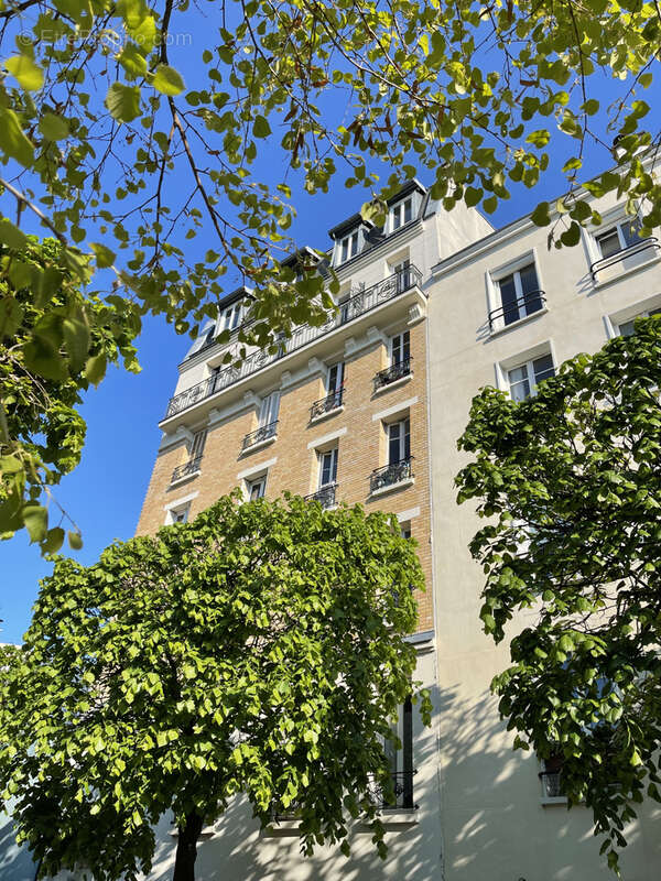 Appartement à ISSY-LES-MOULINEAUX