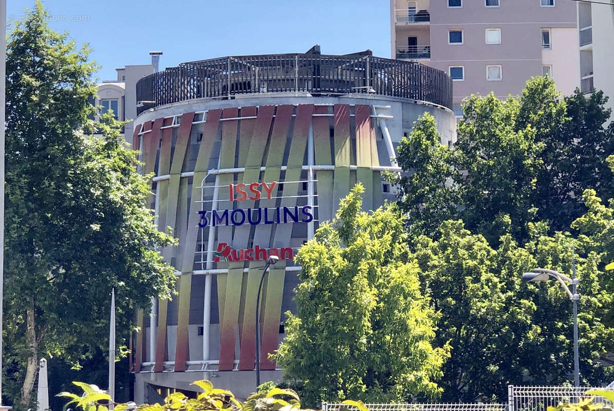 Appartement à ISSY-LES-MOULINEAUX