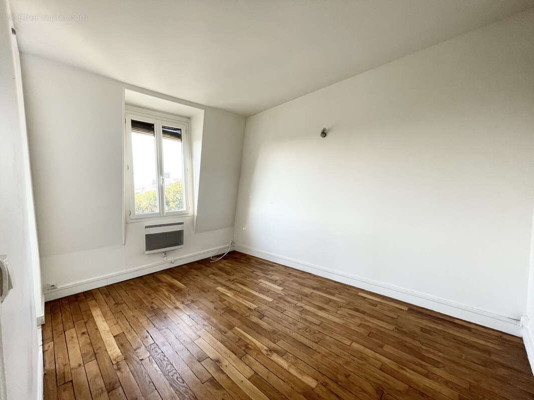 Appartement à ISSY-LES-MOULINEAUX