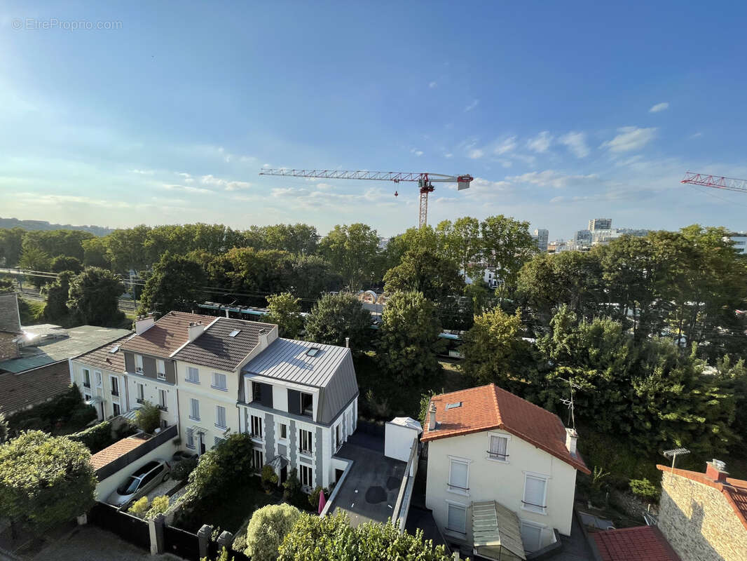 Appartement à ISSY-LES-MOULINEAUX
