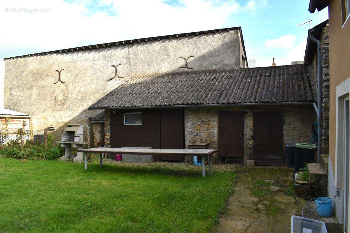 Maison à SAINT-LOUP-DU-DORAT
