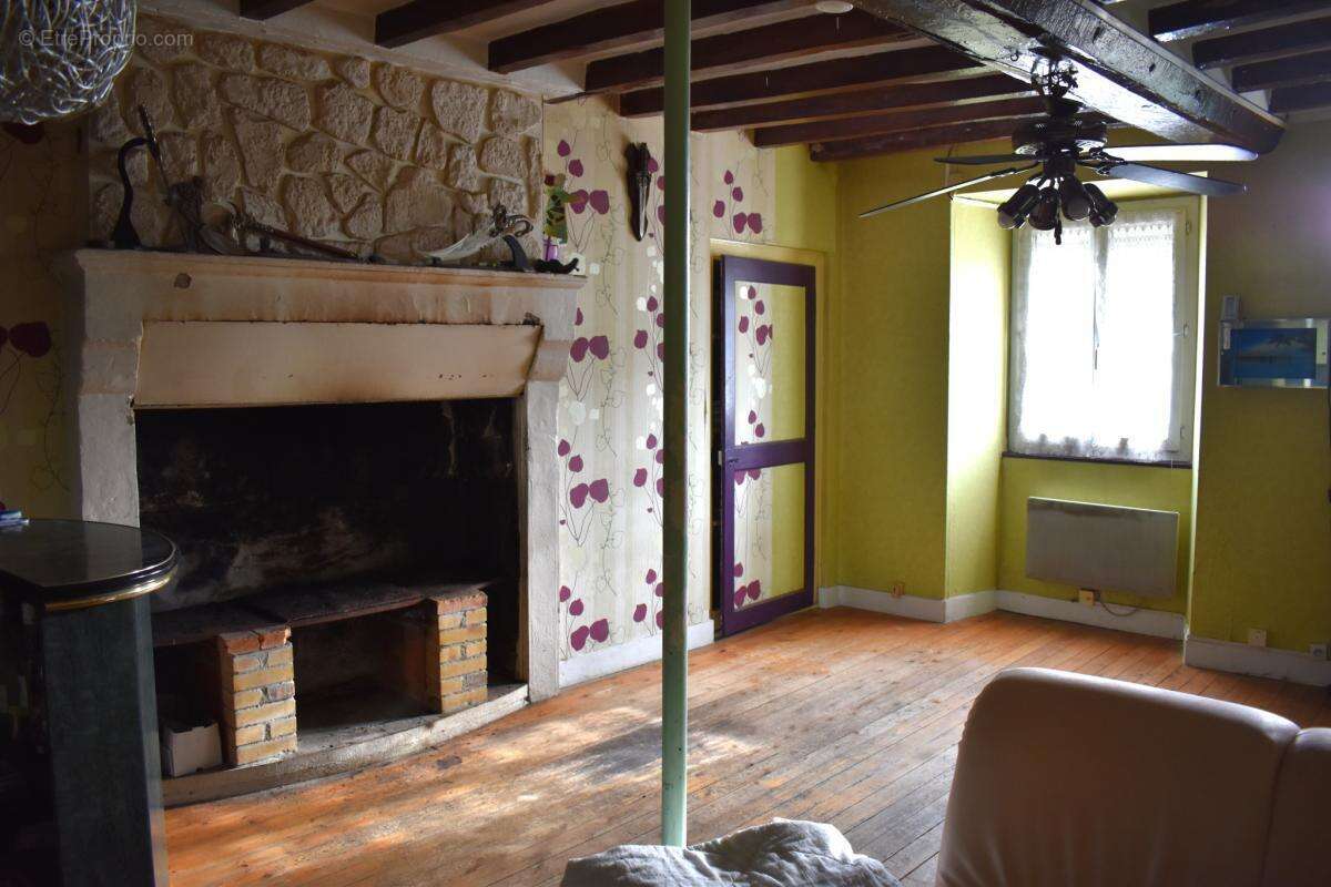 Maison à SAINT-LOUP-DU-DORAT