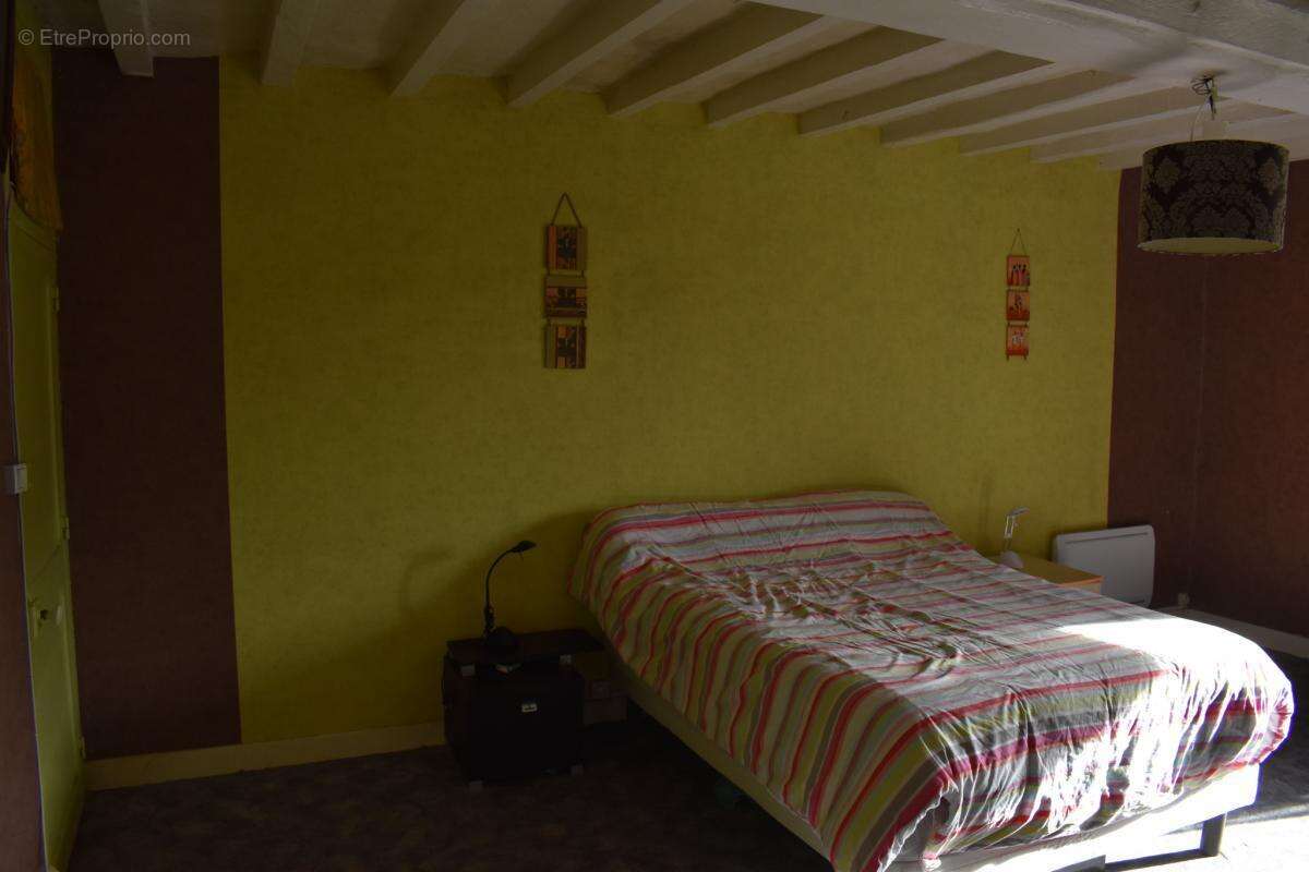 Maison à SAINT-LOUP-DU-DORAT