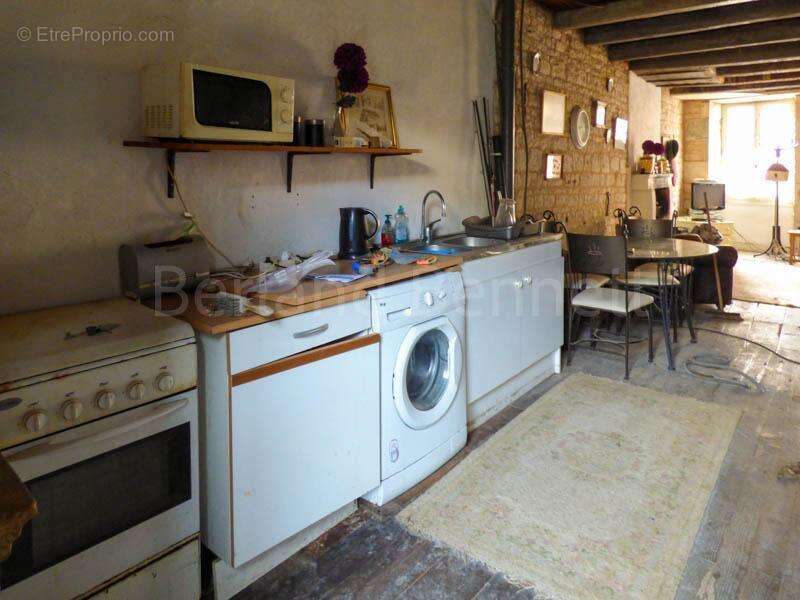 Maison à SAUZE-VAUSSAIS