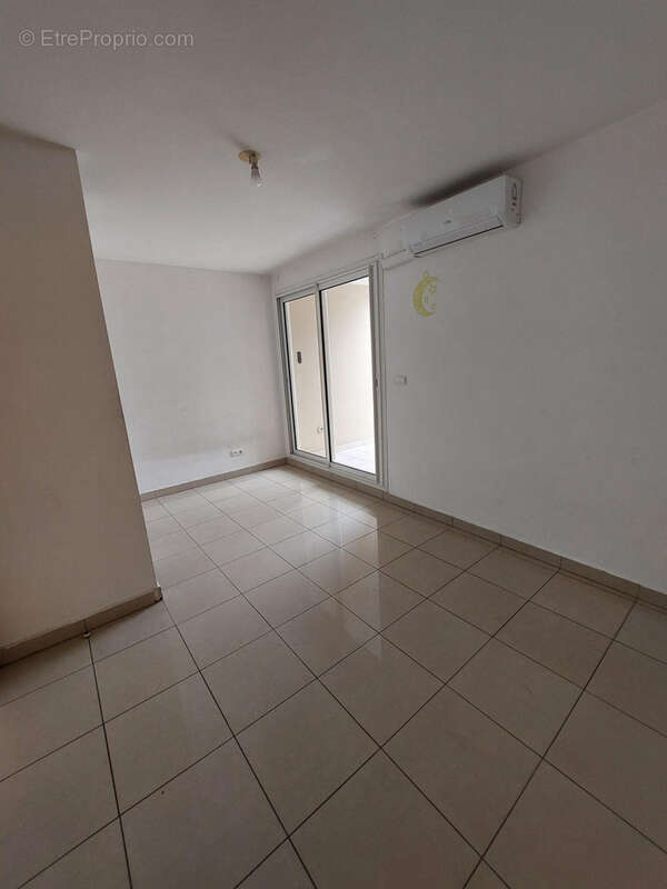 Appartement à SAINT-DENIS