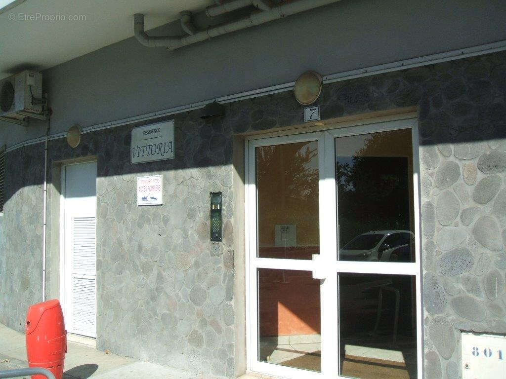 Appartement à SAINT-DENIS