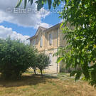 Maison à PETIT-PALAIS-ET-CORNEMPS