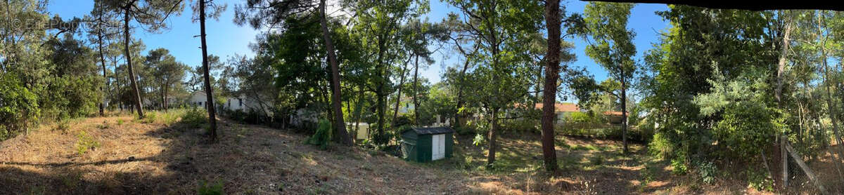 Terrain à LA TRANCHE-SUR-MER