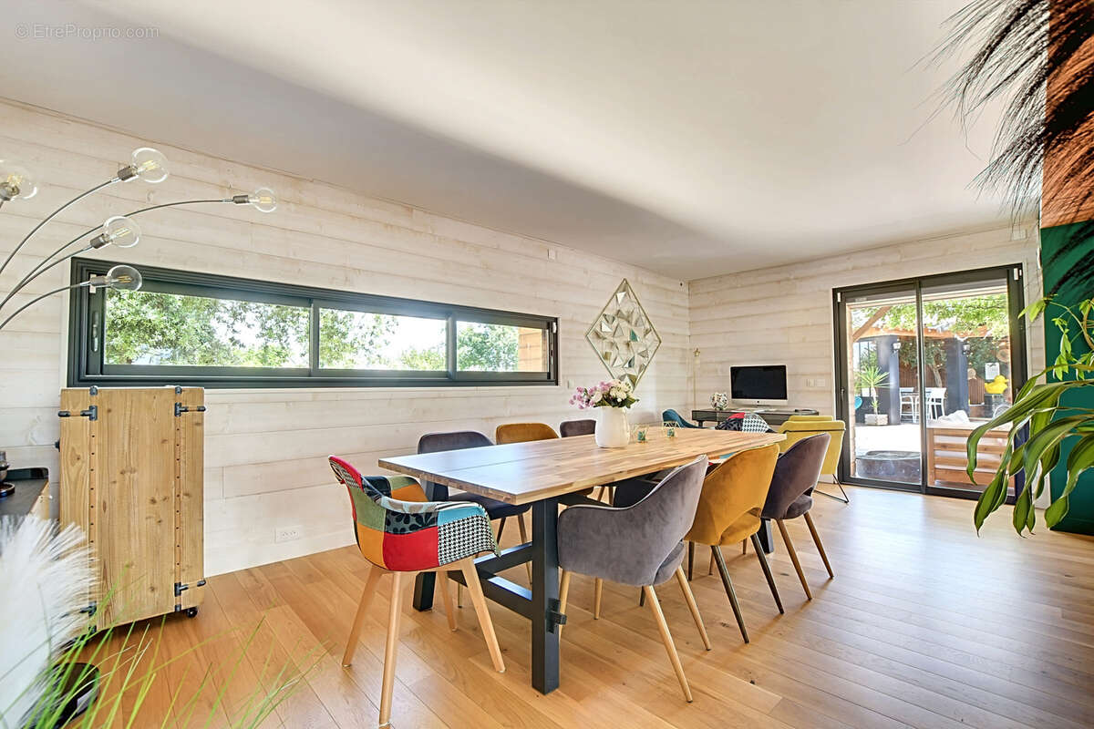 Maison à CASTELMAUROU