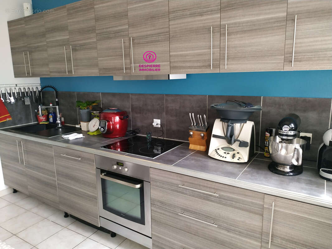 Maison à LE PEAGE-DE-ROUSSILLON