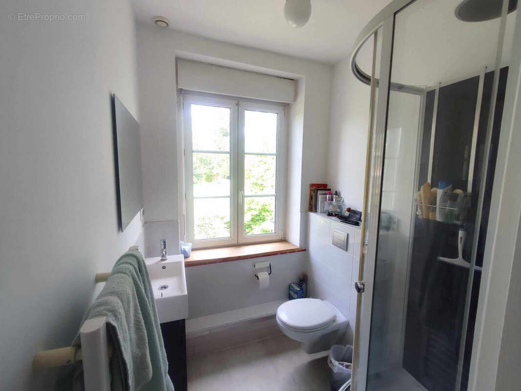 Maison à LE MESNIL-GILBERT