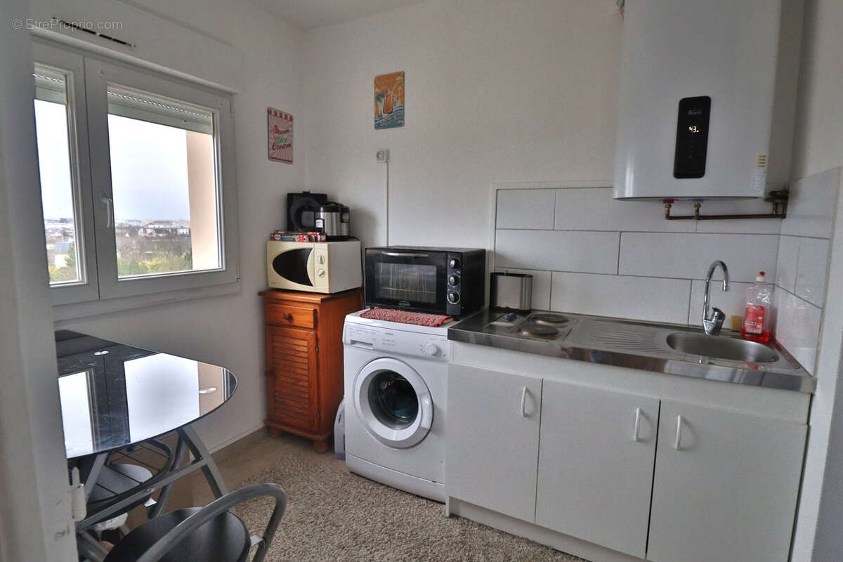 Appartement à LA CHAPELLE-SAINT-LUC