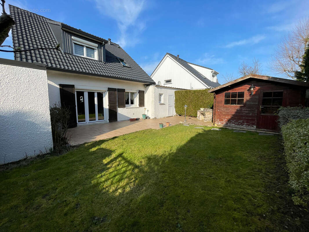 Maison à MONTIVILLIERS