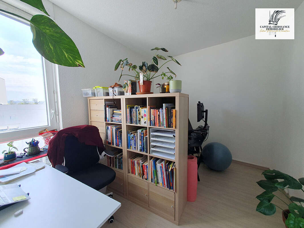 Appartement à BEGLES