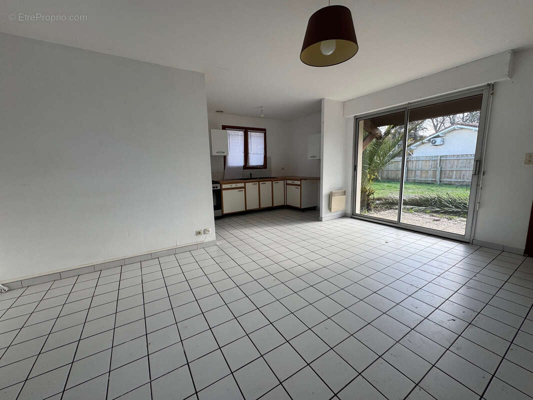 Maison à GUJAN-MESTRAS