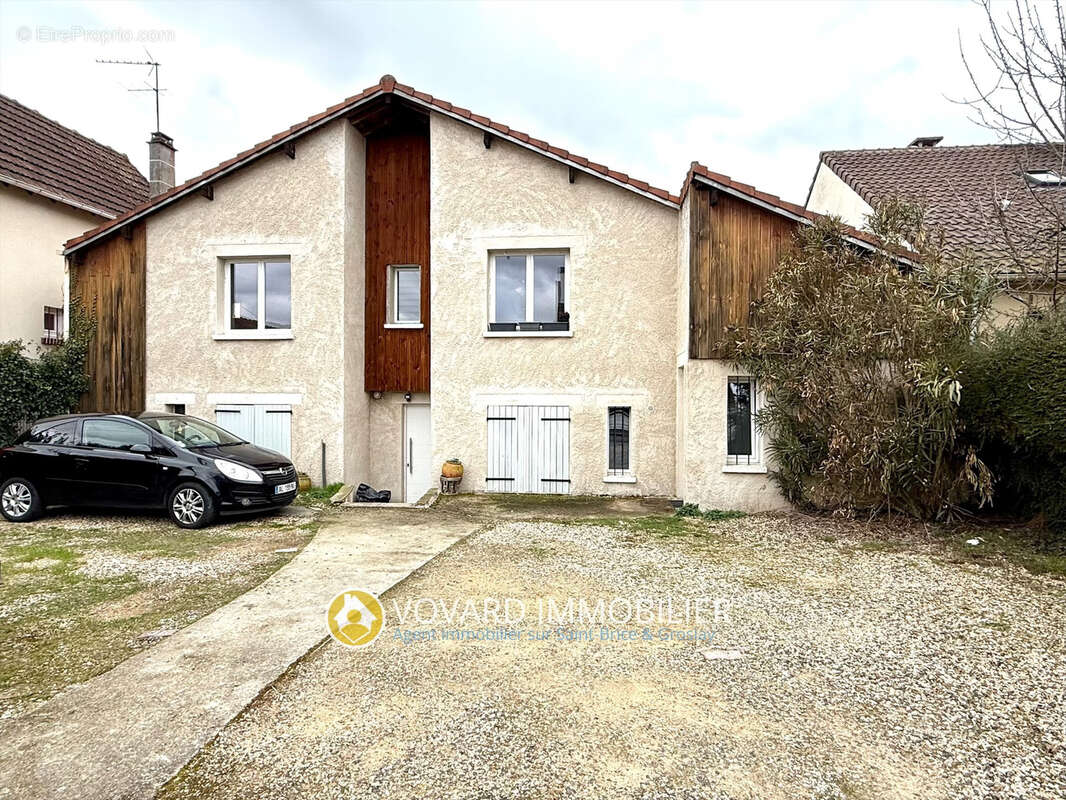 Appartement à SAINT-BRICE-SOUS-FORET