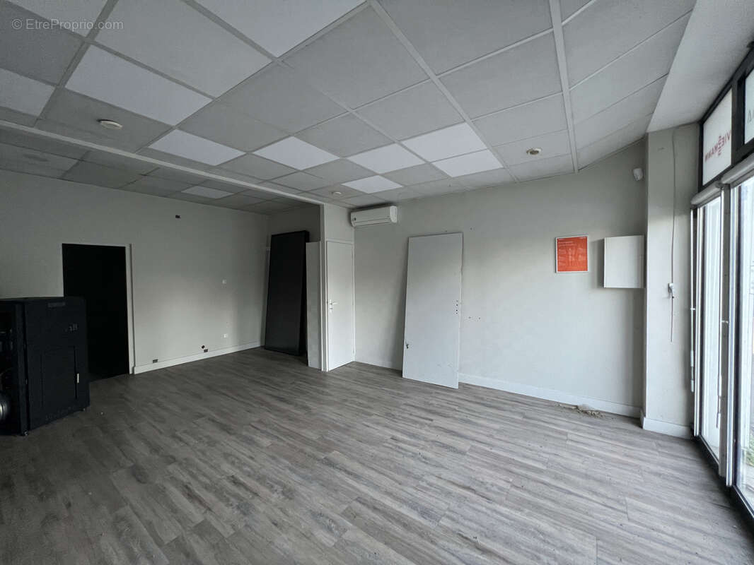 Commerce à POITIERS