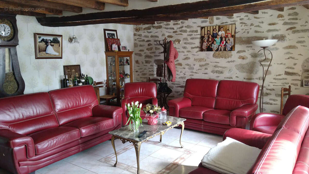 Maison à SAINT-DENIS-SUR-SARTHON