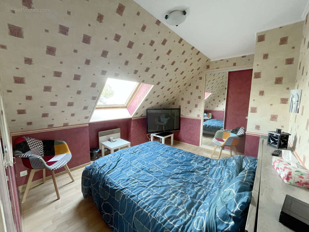 Maison à SAVIGNE-L&#039;EVEQUE