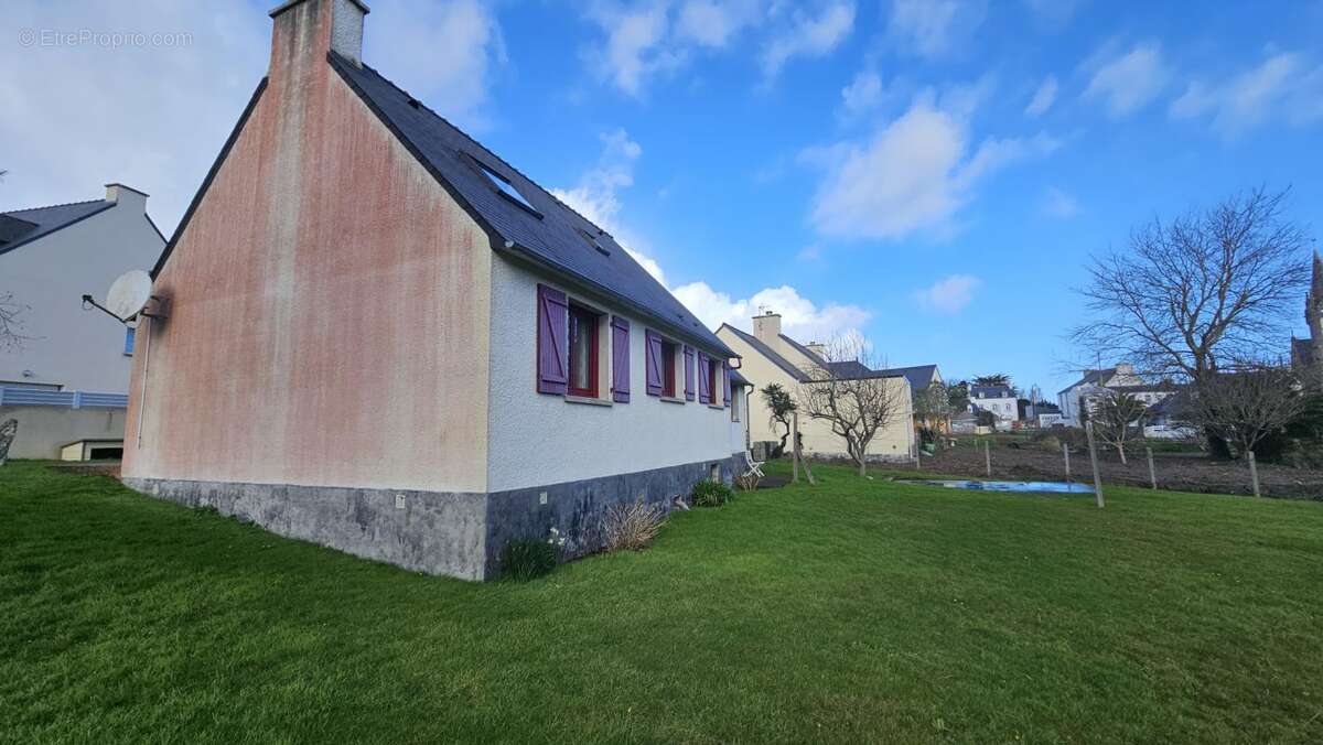 Maison à CAMARET-SUR-MER