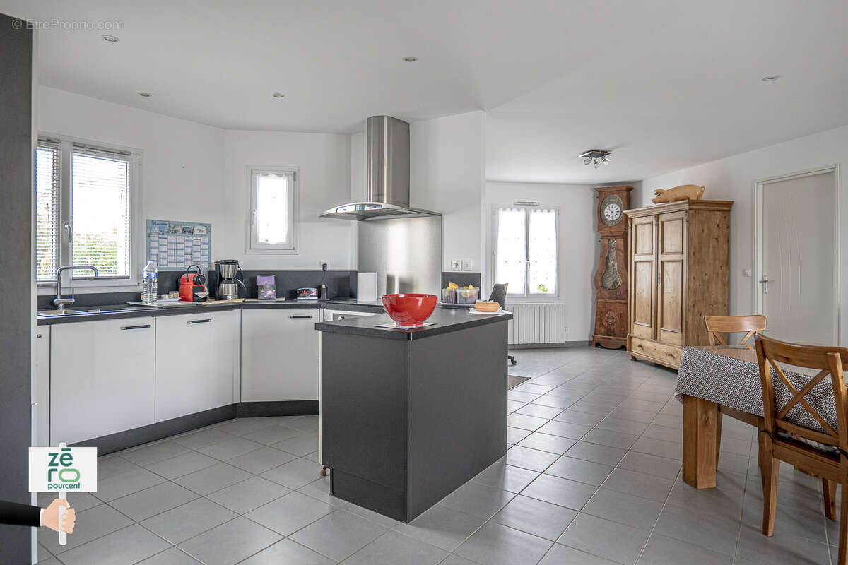 Maison à SAINT-VINCENT-SUR-JARD