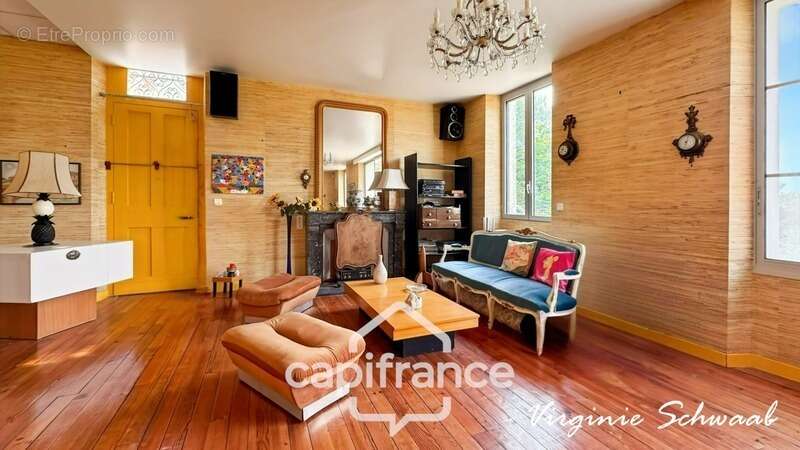 Maison à PEYREHORADE