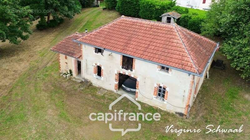 Maison à PEYREHORADE