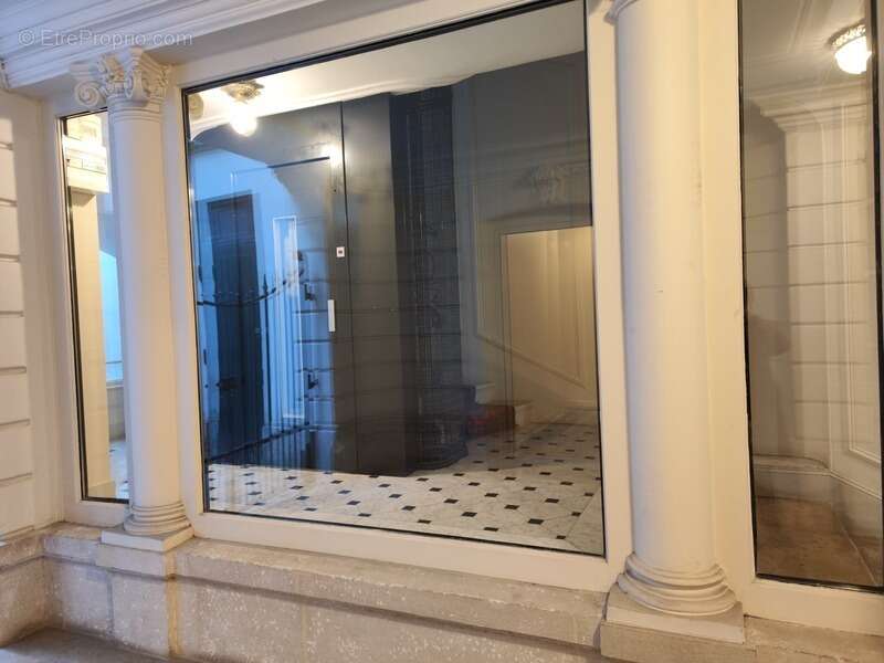 Appartement à PARIS-6E