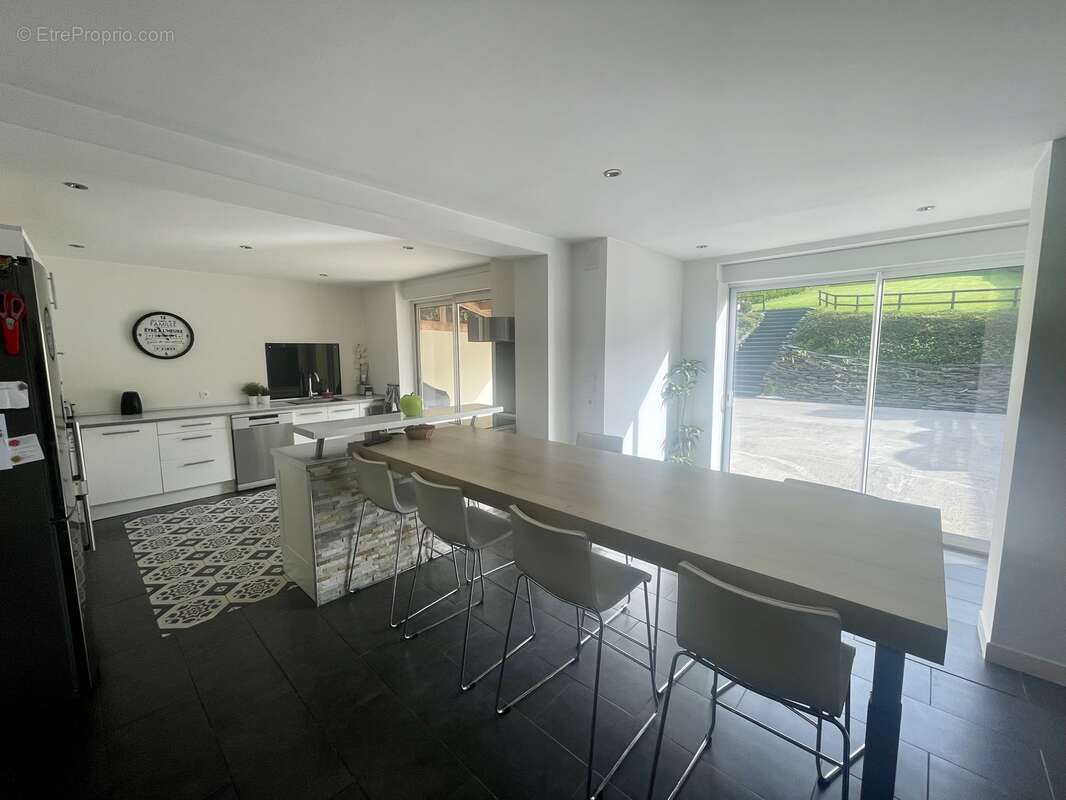 Maison à CHARLEVILLE-MEZIERES