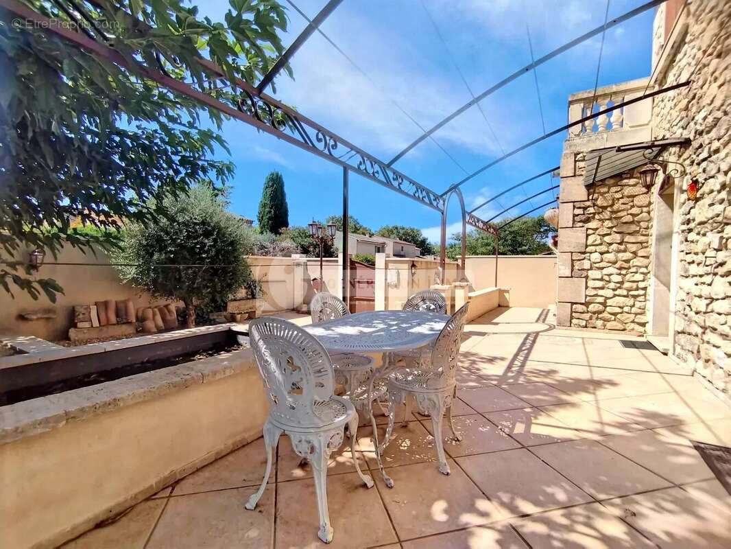 Maison à SAINT-REMY-DE-PROVENCE