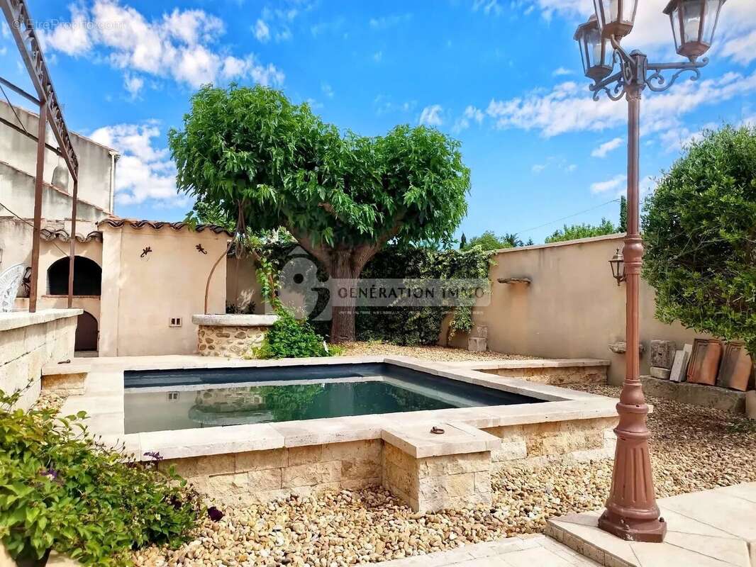 Maison à SAINT-REMY-DE-PROVENCE