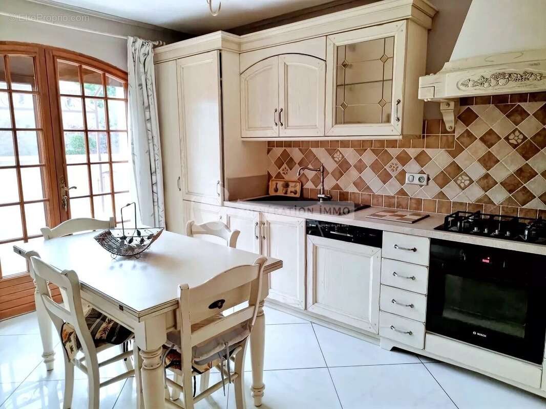 Maison à SAINT-REMY-DE-PROVENCE