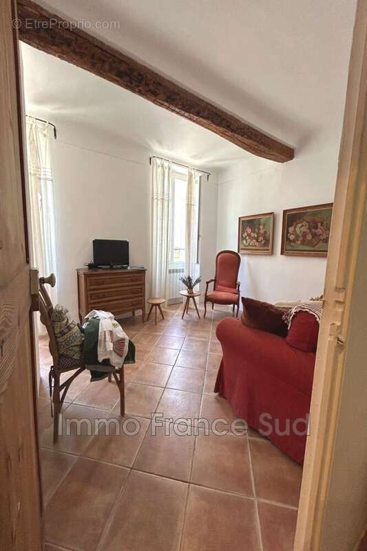 Maison à LA GARDE-FREINET