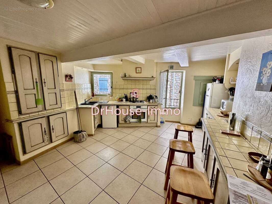 Maison à BUIS-LES-BARONNIES