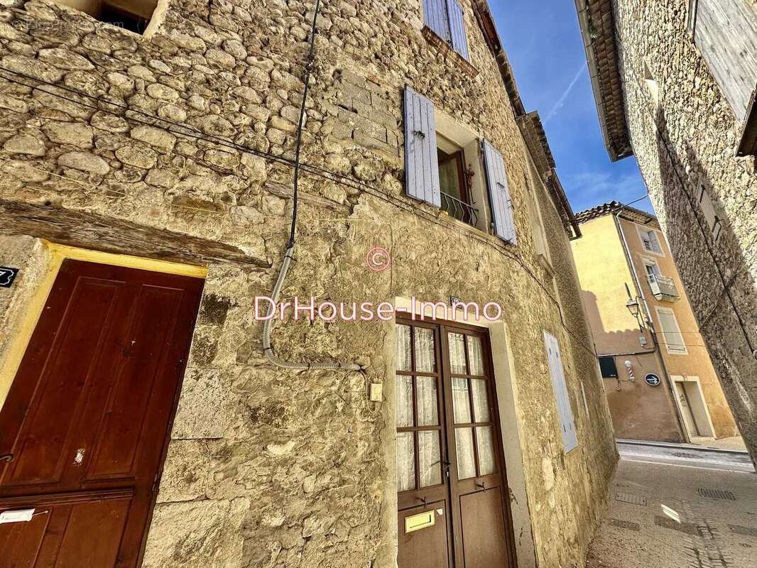 Maison à BUIS-LES-BARONNIES