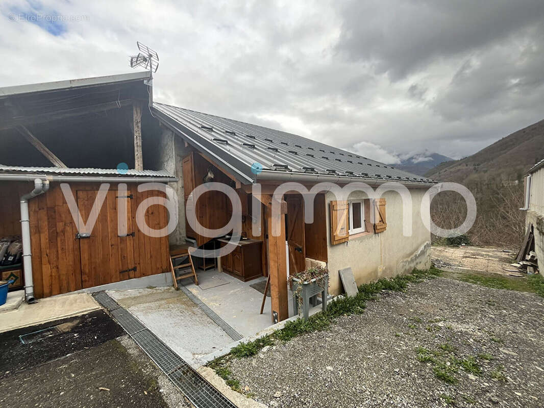 Appartement à MONTGILBERT