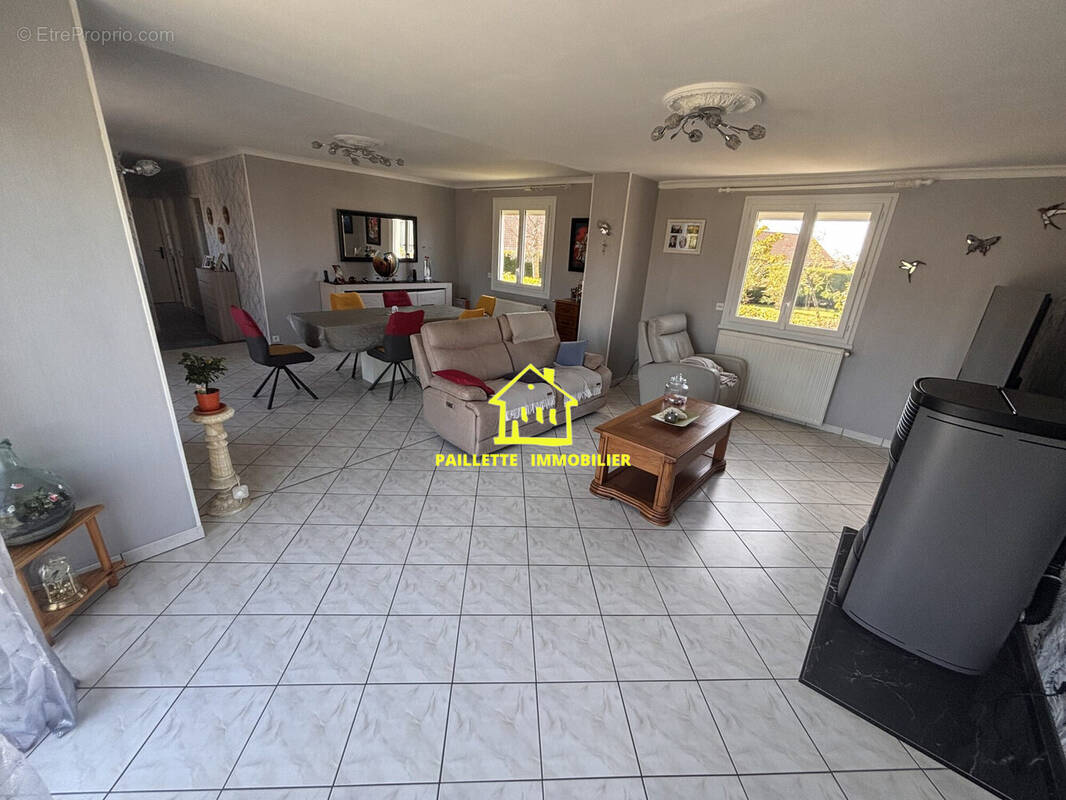 Maison à ROGERVILLE