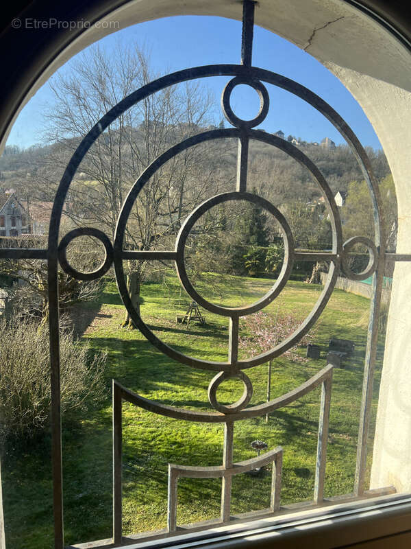 Maison à SAINT-SATUR