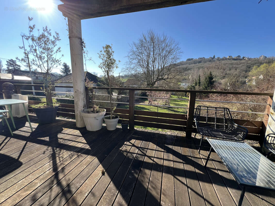 Maison à SAINT-SATUR