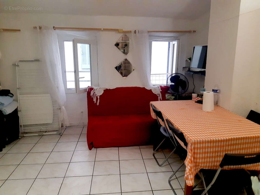 Appartement à HYERES