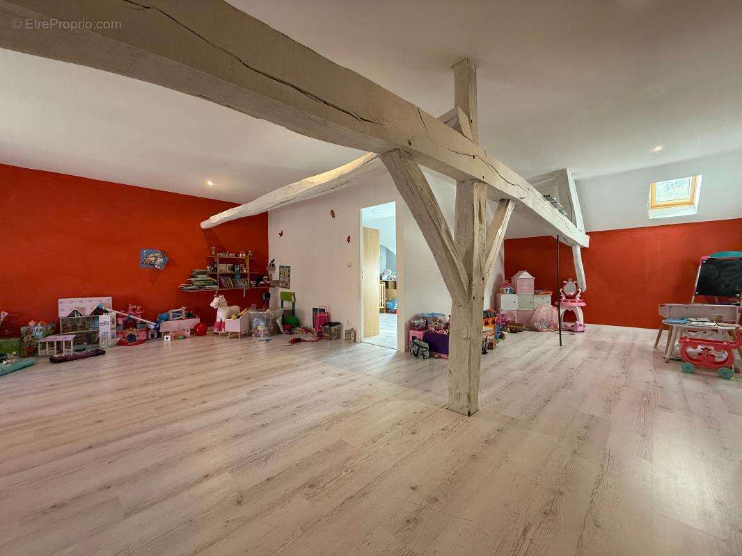 Maison à HEUILLEY-SUR-SAONE