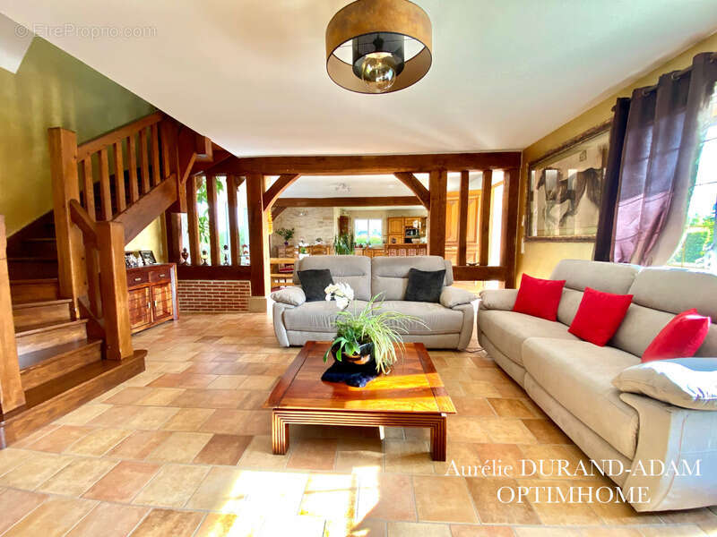 Maison à PONT-L&#039;EVEQUE