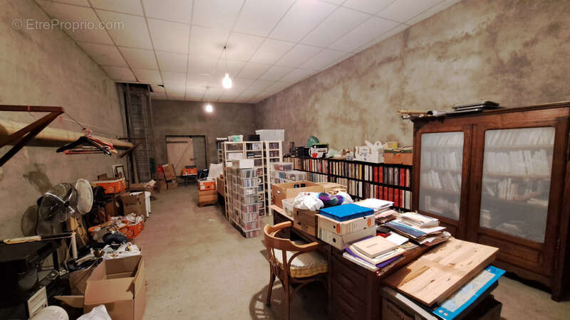 Maison à NOIDANS-LE-FERROUX