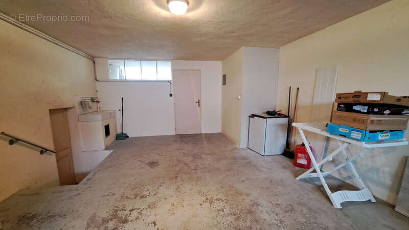 Maison à NOIDANS-LE-FERROUX