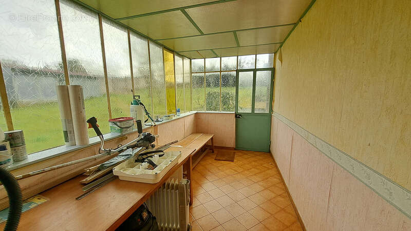 Maison à NOIDANS-LE-FERROUX