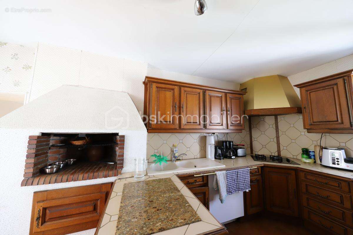 Maison à NOGENT-SUR-VERNISSON