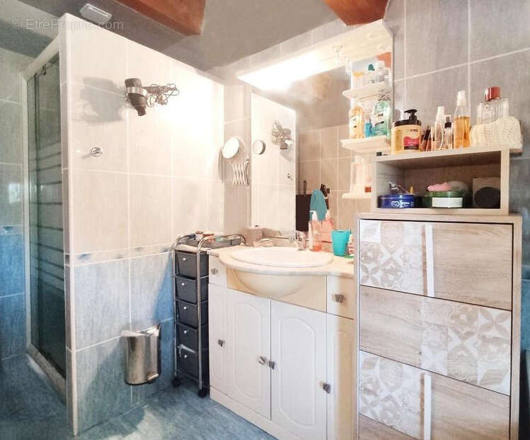 Appartement à ROUSSET