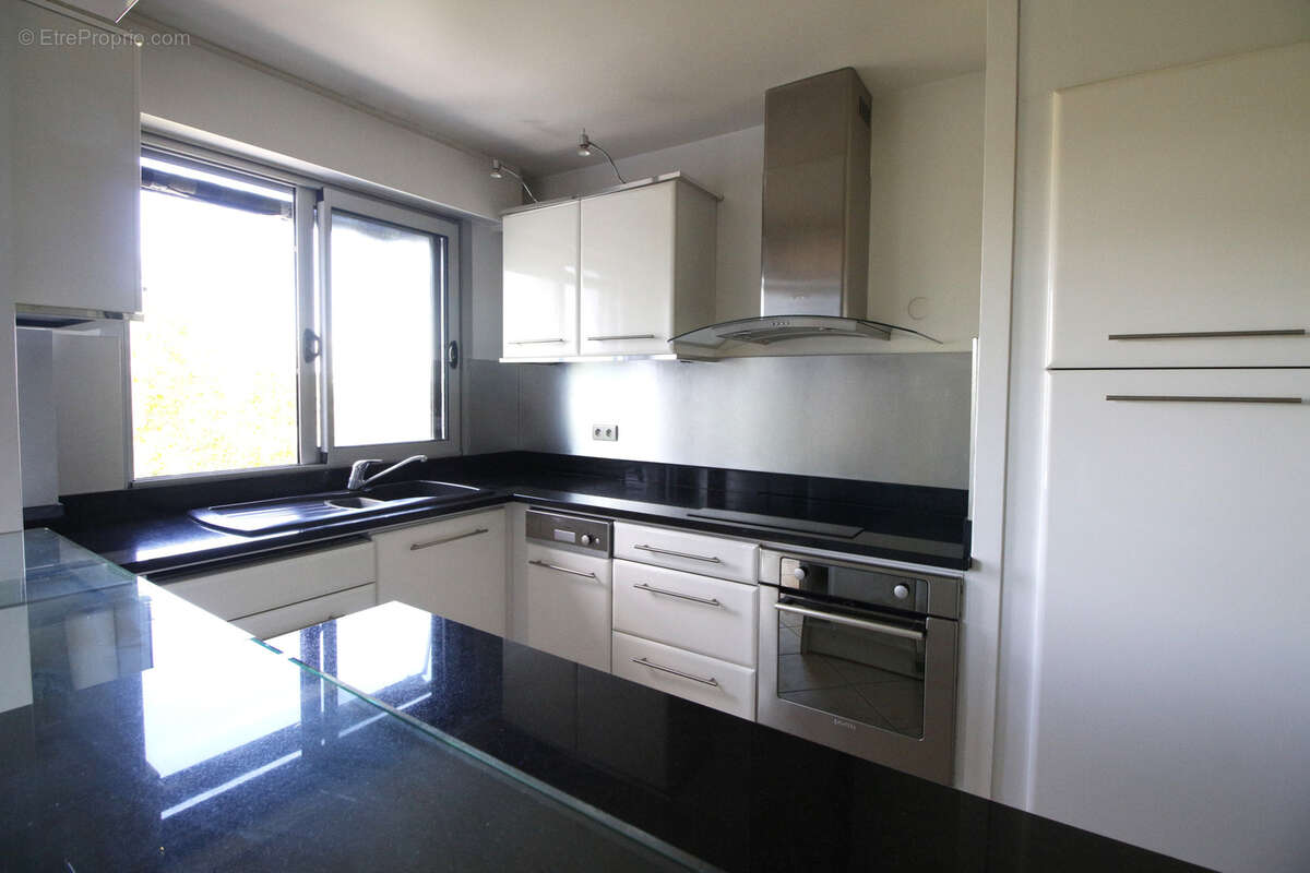 Appartement à SAINT-MAUR-DES-FOSSES