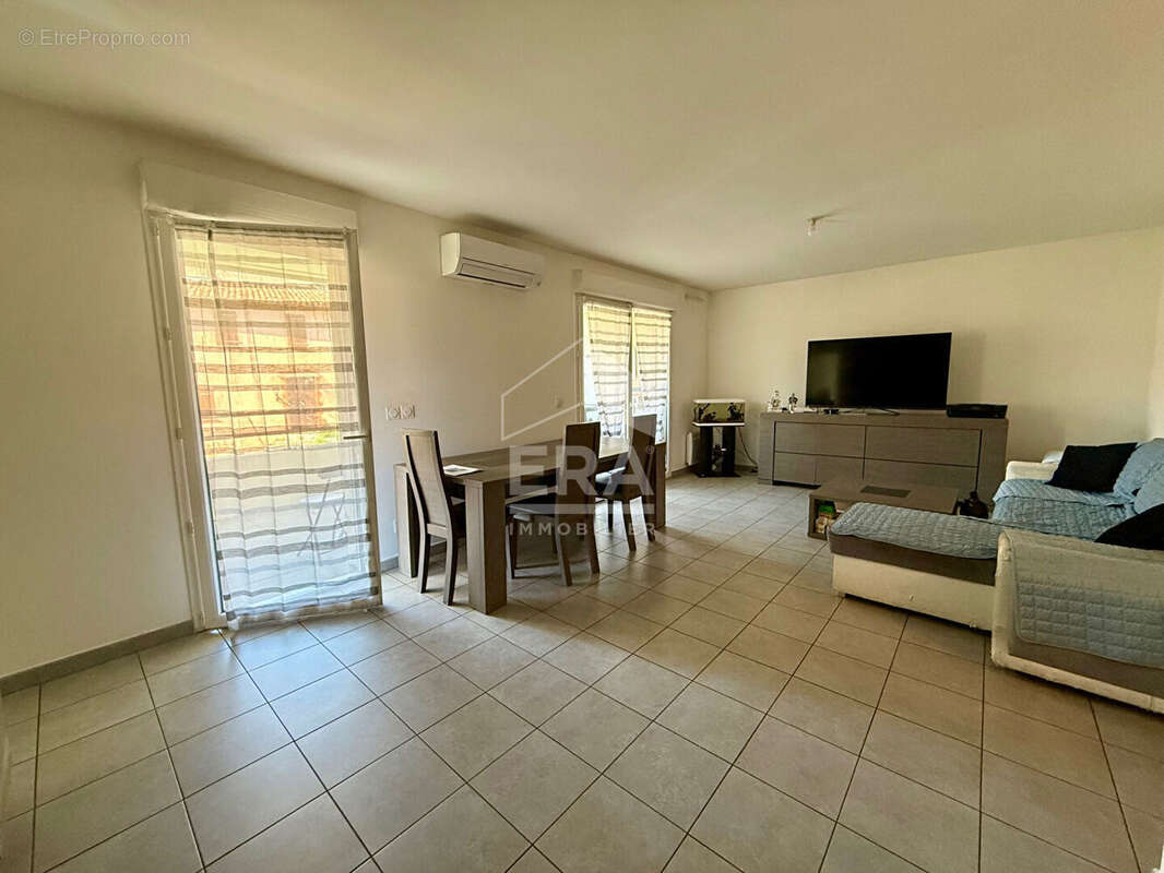 Appartement à LA DESTROUSSE